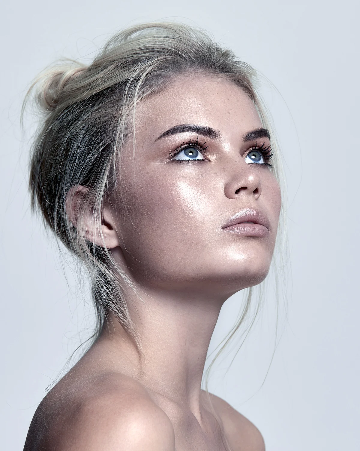 Editorial beauty close-up by Bonnie Gillies. Luminous nude